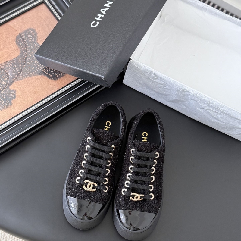 Ch**el sport shoes